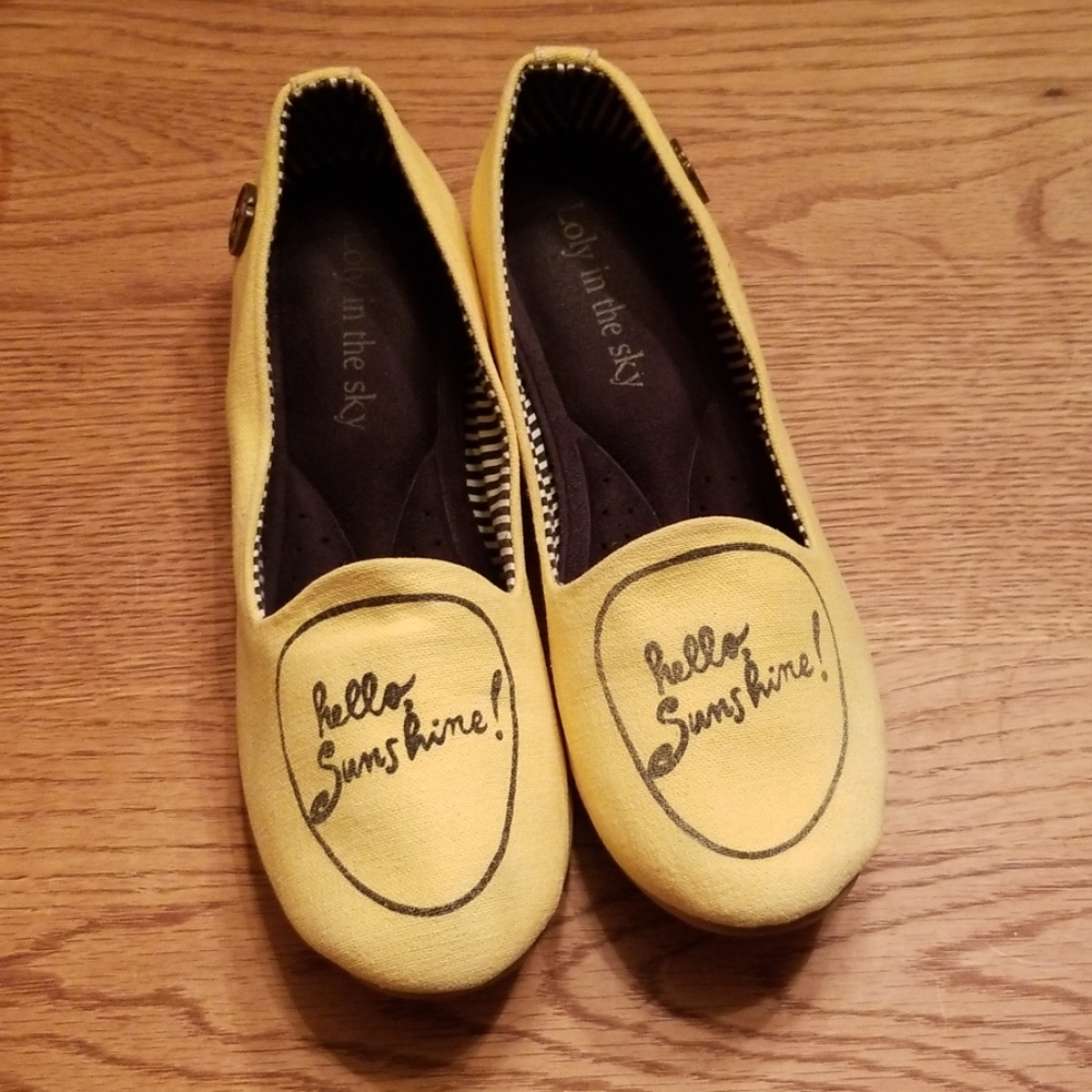 Loly In the Sky flats